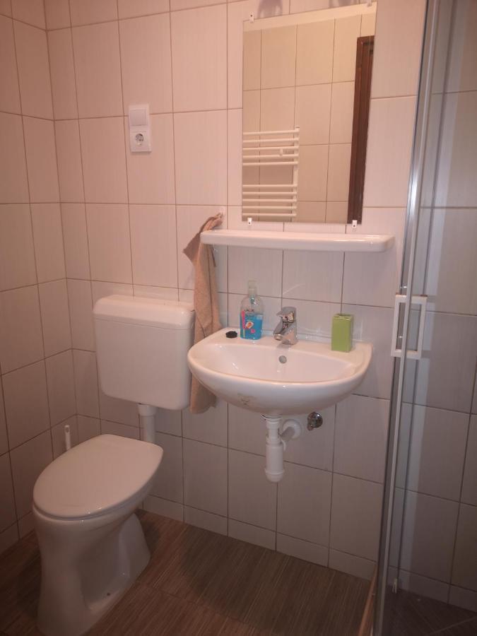 Eszter-ház vendégház Kerekegyháza Extérieur photo